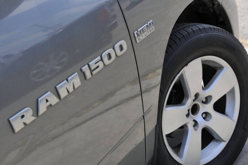 2012 RAM 1500 ST