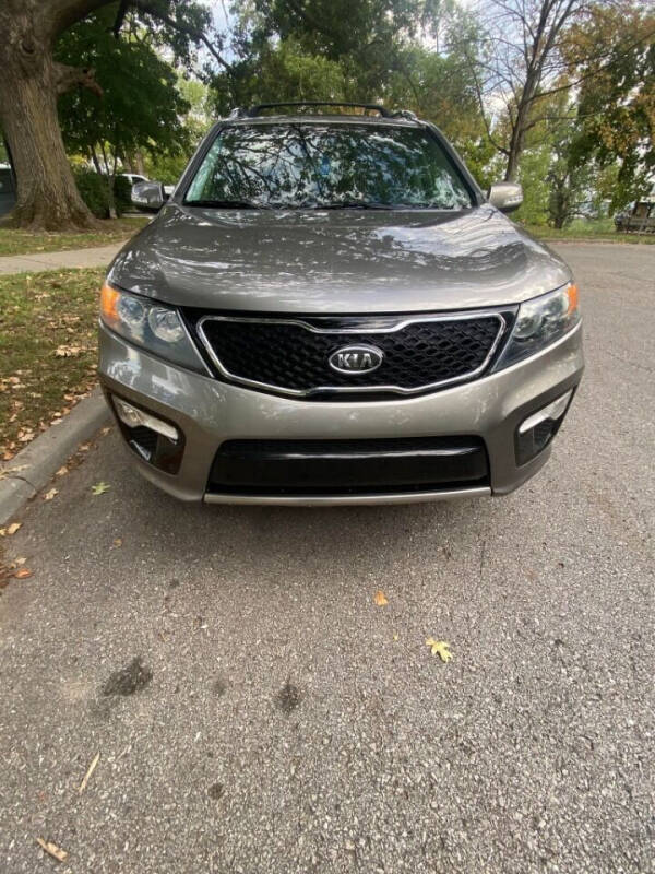 2012 Kia Sorento for sale at Carsland KC in Kansas City MO