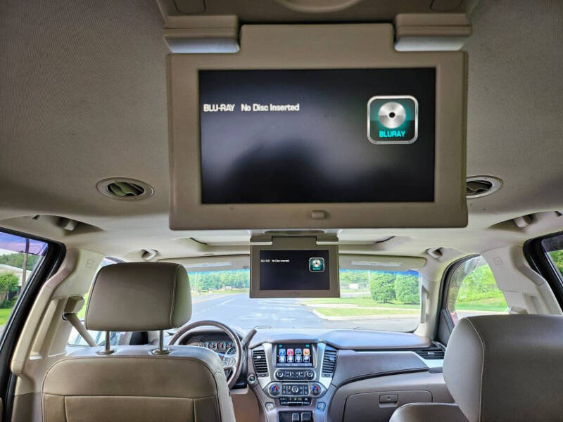 2016 Chevrolet Suburban LT