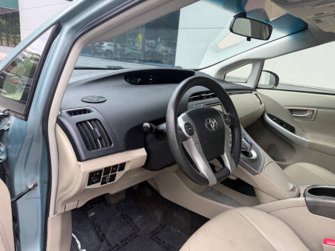 2012 Toyota Prius Three