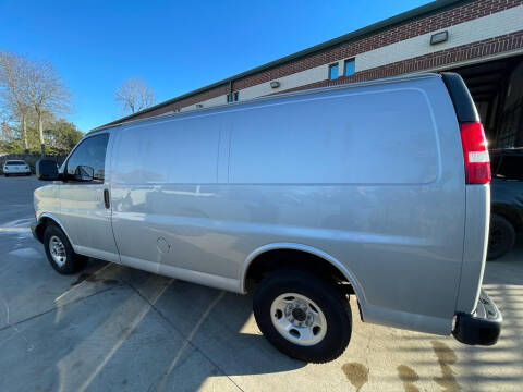 2018 GMC Savana 2500