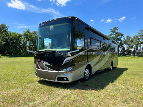 2016 Freightliner XCM Chassis