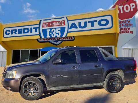 2011 Chevrolet Avalanche for sale at Buy Here Pay Here Lawton.com in Lawton OK