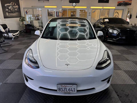 2020 Tesla Model 3 Performance