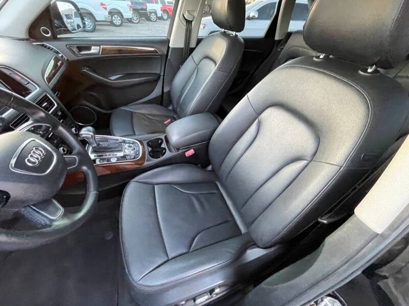 2016 Audi Q5 2.0T quattro Premium Plus