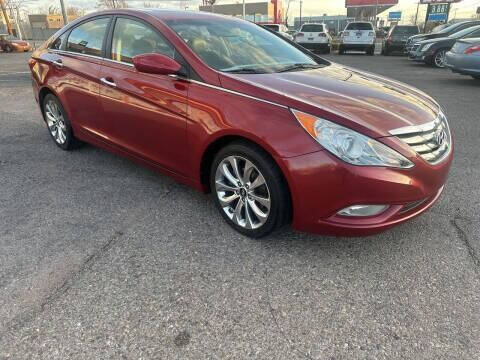 2013 Hyundai Sonata for sale at ALBUQUERQUE AUTO OUTLET in Albuquerque NM