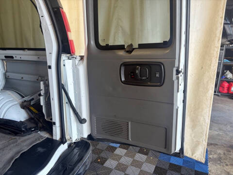 2006 Chevrolet Express LS 2500