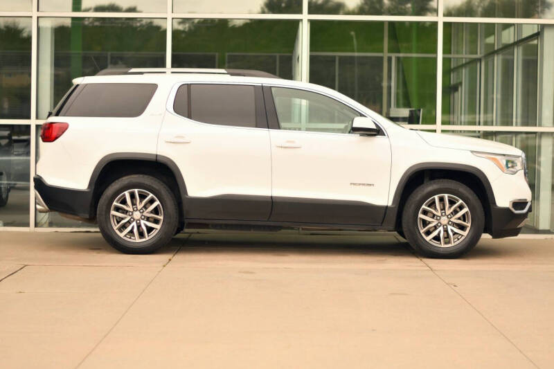 2018 GMC Acadia SLE-2