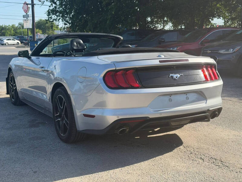 2018 Ford Mustang