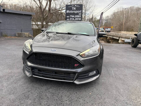 2017 Ford Focus ST