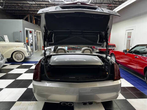 2005 Cadillac XLR