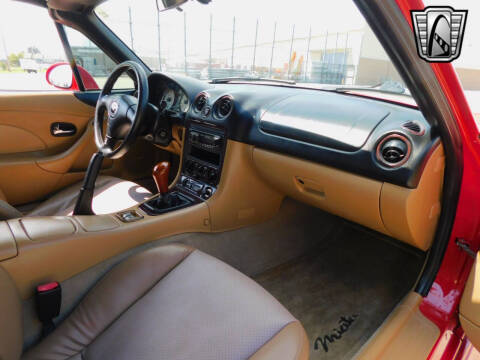 2002 Mazda MX-5 Miata LS