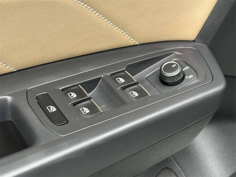 2021 Volkswagen Atlas Cross Sport V6 SE