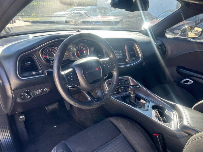 2015 Dodge Challenger SXT