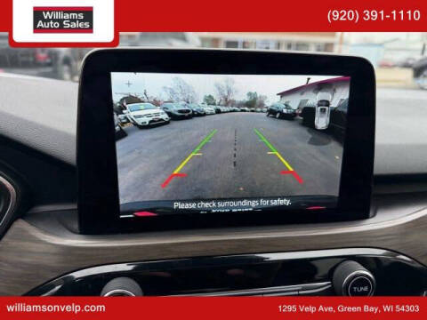 2020 Ford Escape Titanium