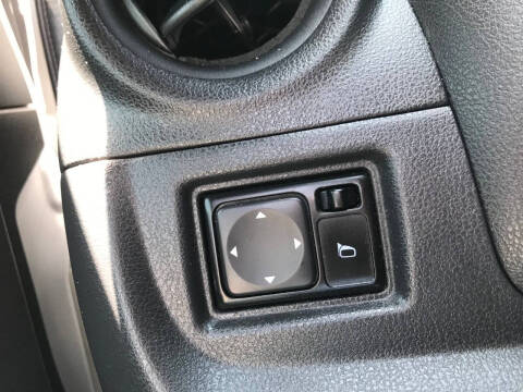 2019 Nissan Versa S Plus