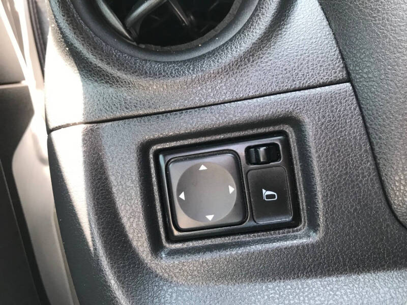 2019 Nissan Versa S Plus