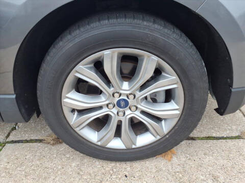 2019 Ford Edge Titanium