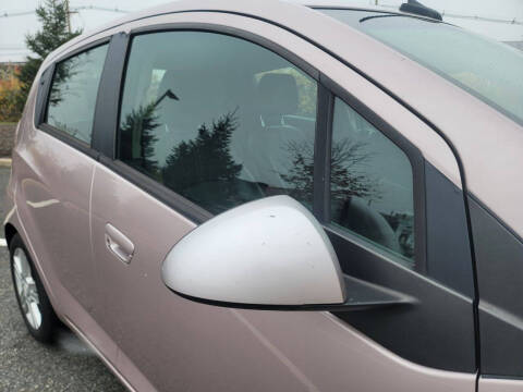 2013 Chevrolet Spark 1LT Auto