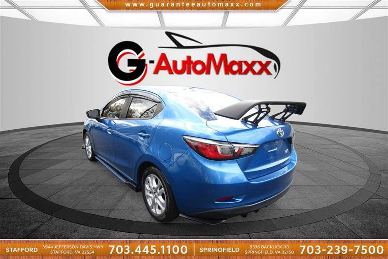 2017 Toyota Yaris iA