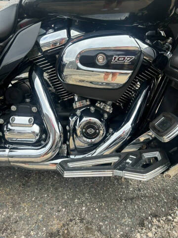 2022 Harley-Davidson Road Glide FLTRX