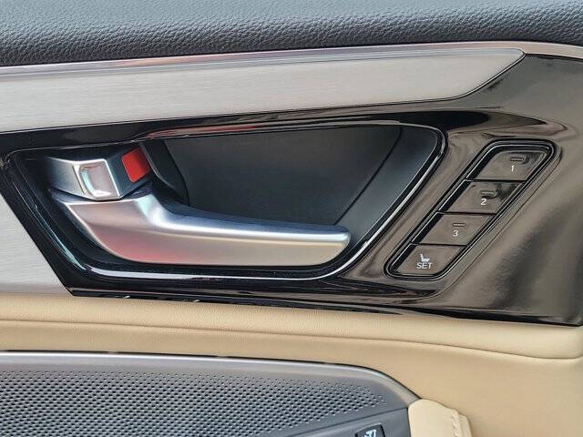 2025 Acura MDX w/Tech
