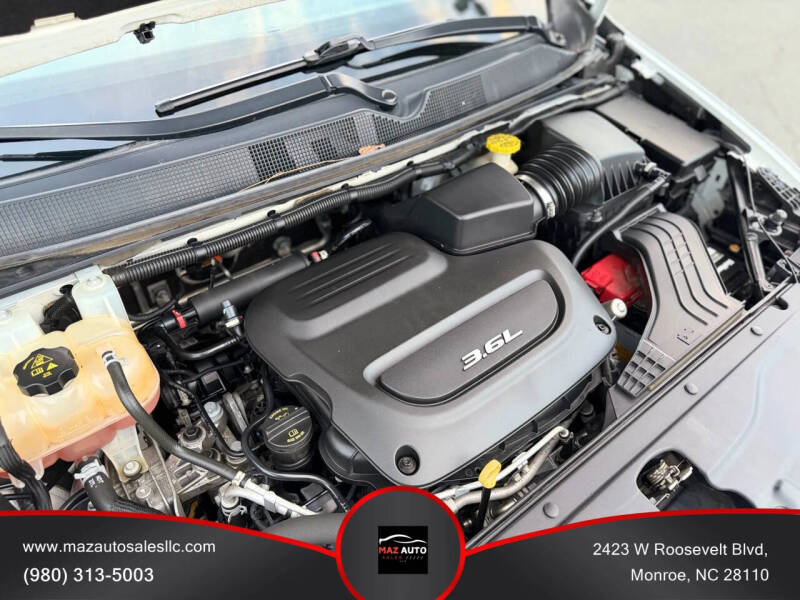 2017 Chrysler Pacifica Touring-L Plus