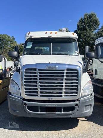 2014 Freightliner Cascadia