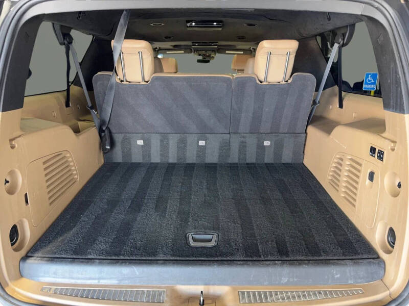 2020 Cadillac Escalade ESV Platinum