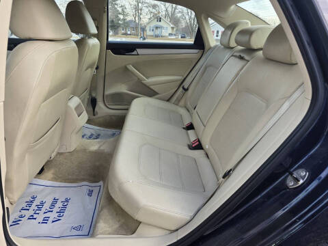 2012 Volkswagen Passat SE PZEV