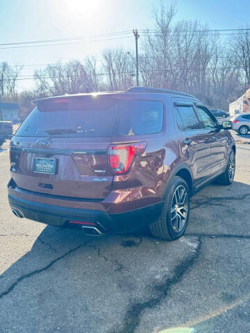 2016 Ford Explorer Sport