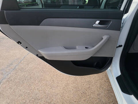 2017 Hyundai Sonata SE