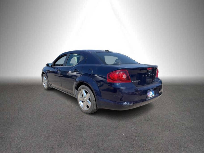 2013 Dodge Avenger SE