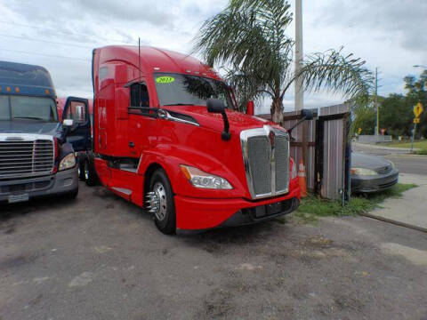 2023 Kenworth T680