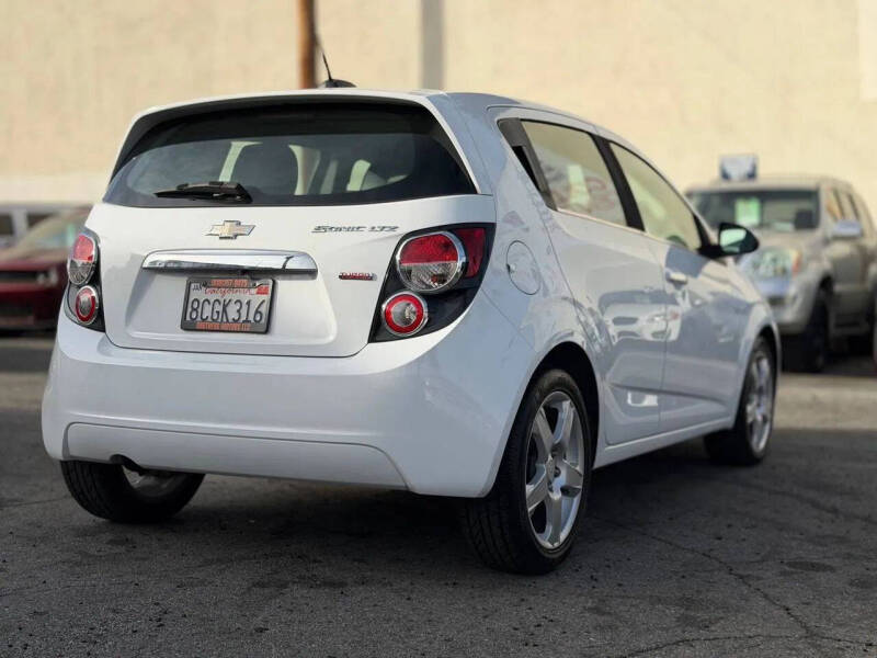 2016 Chevrolet Sonic LTZ Auto