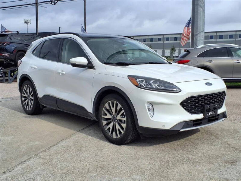 2020 Ford Escape Hybrid Titanium