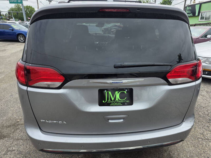 2018 Chrysler Pacifica Touring L