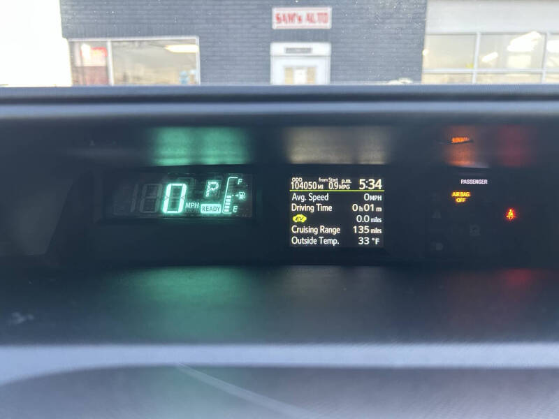 2013 Toyota Prius c Two