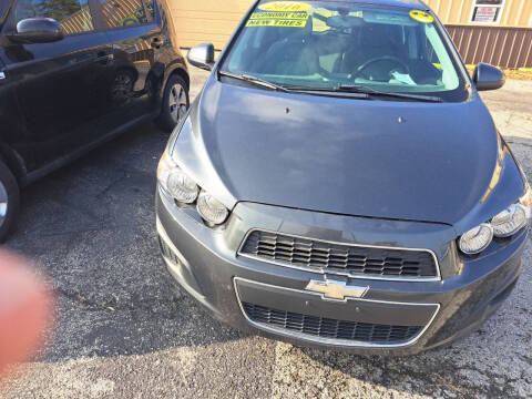 2016 Chevrolet Sonic LT Auto