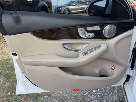 2015 Mercedes-Benz C-Class C 300