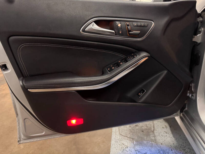 2015 Mercedes-Benz CLA CLA 250