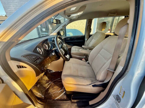 2016 Dodge Grand Caravan American Value Package