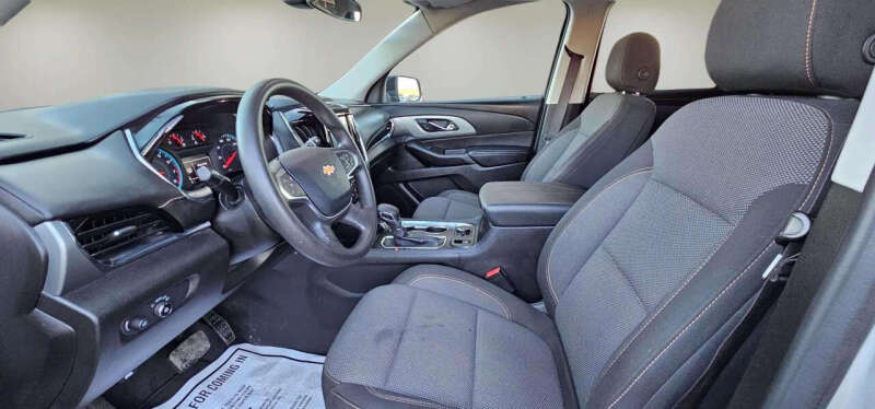 2021 Chevrolet Traverse LS