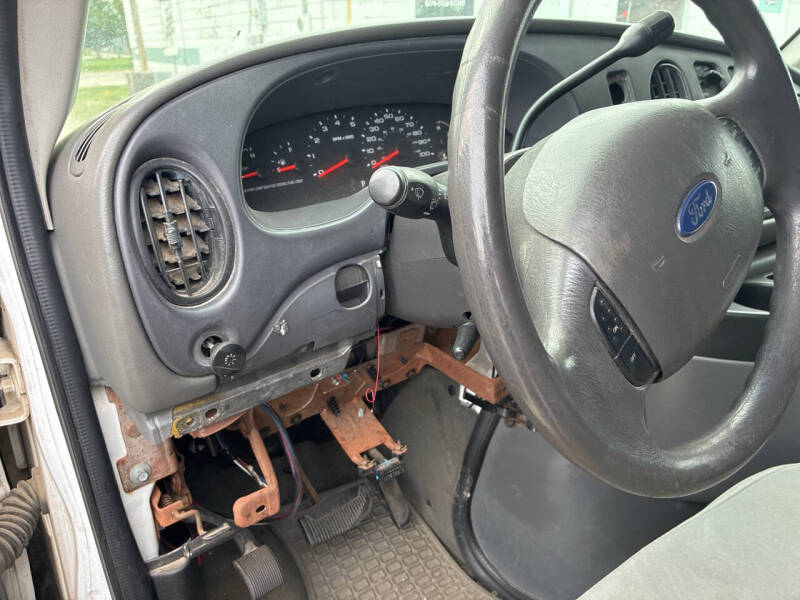 2008 Ford E-Series E-350 SD