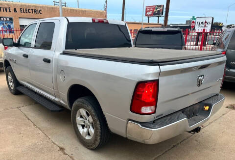 2017 RAM 1500 Express