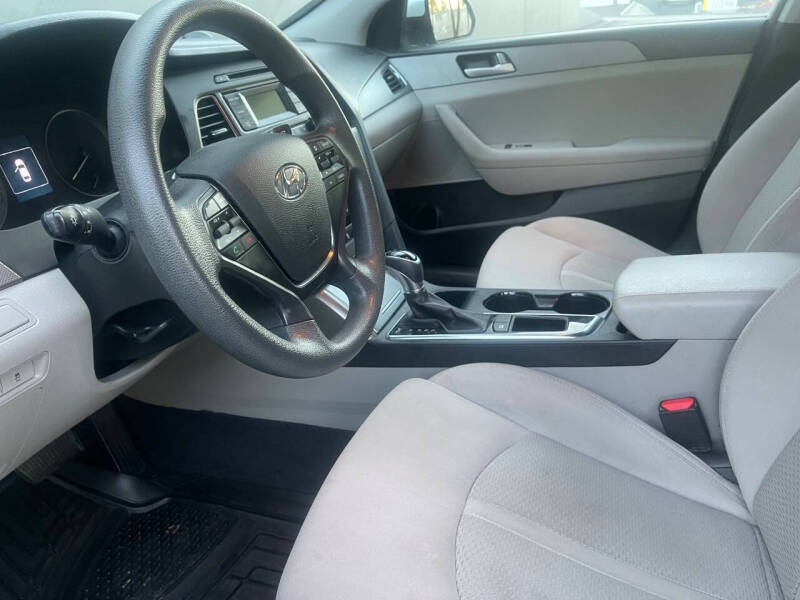 2017 Hyundai Sonata SE