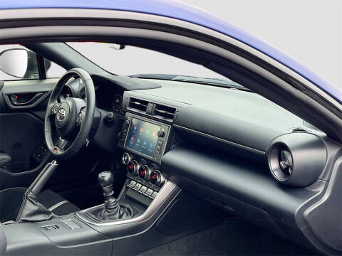 2024 Toyota GR86 Premium