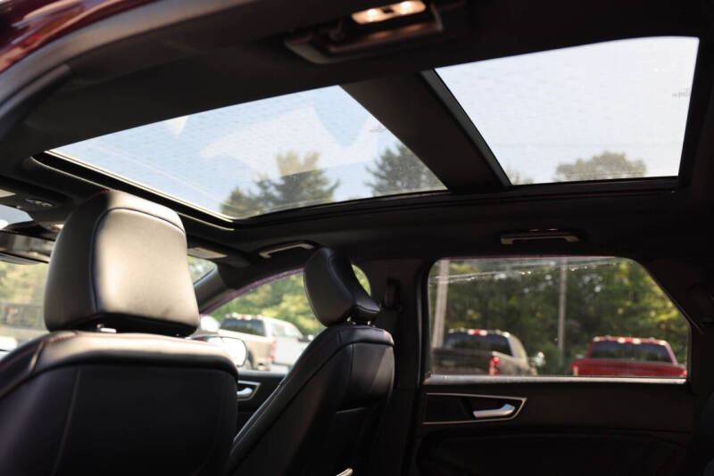 2020 Ford Edge ST Line