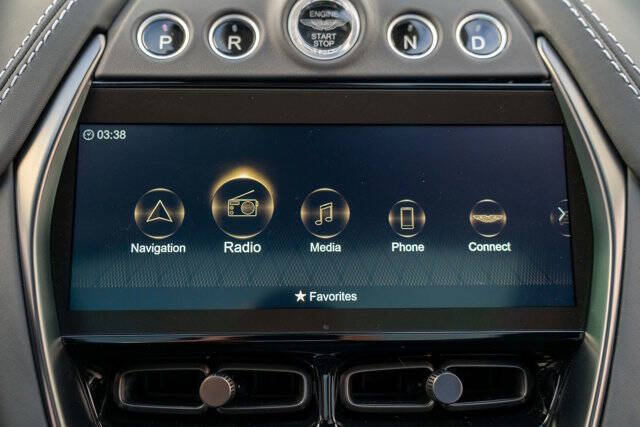 2022 Aston Martin DBX 20