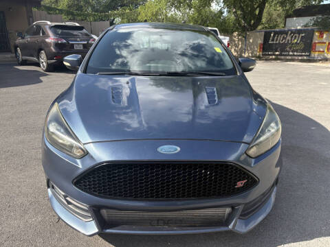 2018 Ford Focus ST